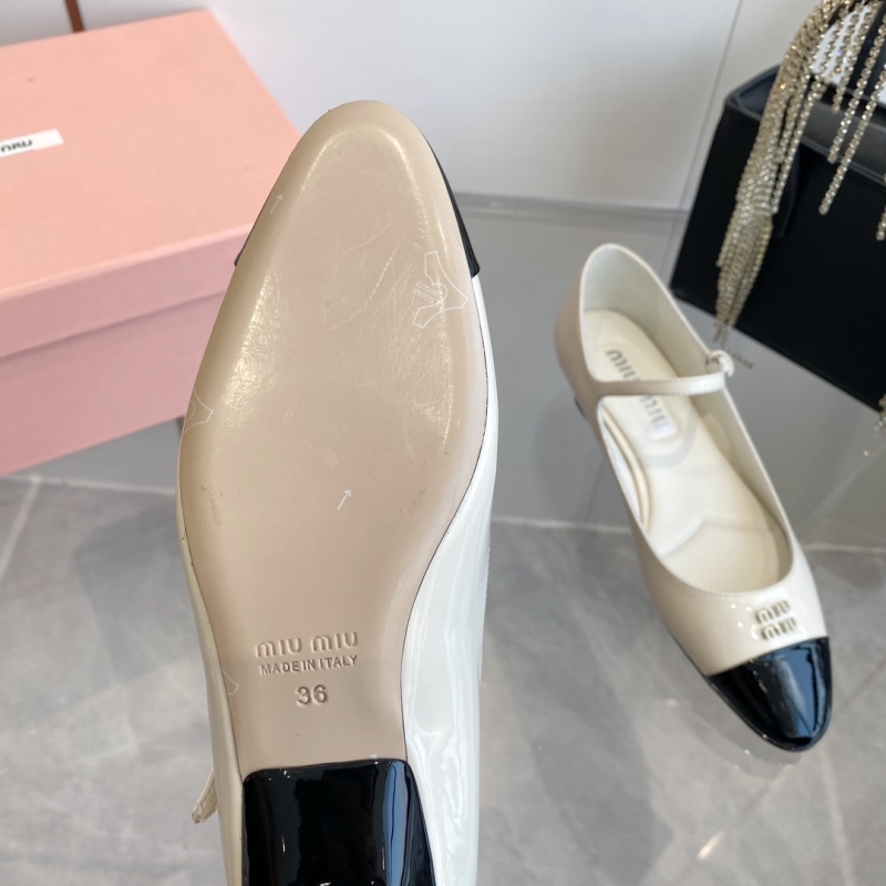 Miu Miu flat shoes